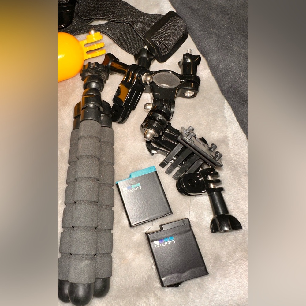 GoPro Hero5 Set - Picture 2 of 6